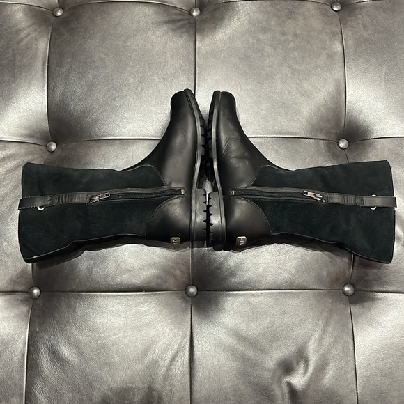 UGG Black Bellevue 1914 Leather Shearling Zip Fold Over Moto Boots Size 8 - Picture 5 of 9